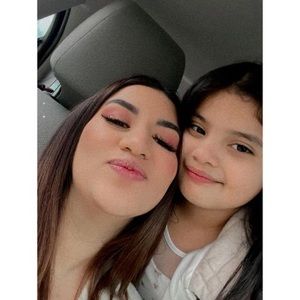 Meet your Posher, Castillo